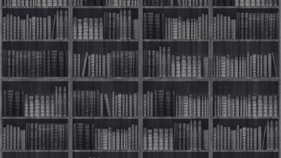 How to Use Foreshadowing in Horror Writing: A Comprehensive Psychological Approach to Narrative Prophecy