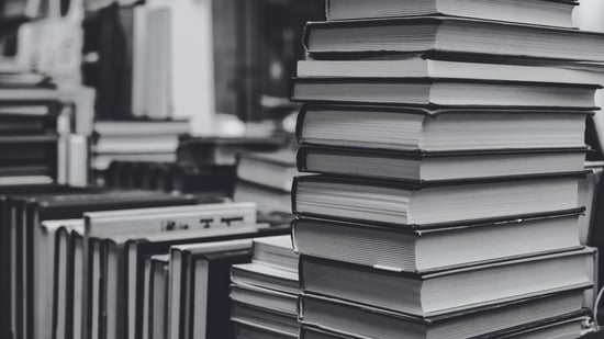 How to Make Readers Feel Fear: The Ultimate Guide to Psychological Terror in Writing