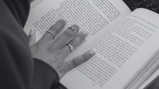 Speculative Fiction Resistance Books: Exploring Defiance Through Imaginative Worlds