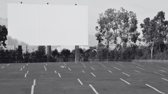 Practical vs. Digital Special Effects in Horror Films: A Comprehensive Comparison