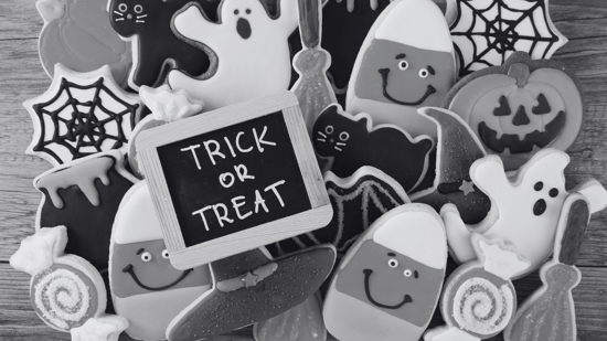 Does Canada Celebrate Halloween? Canadian vs American Halloween Traditions