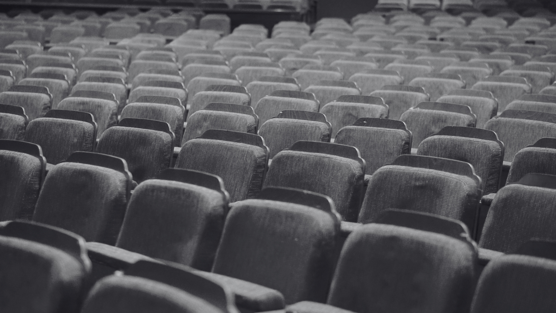 The Best Horror-Themed Streaming Services for Scary Movie Nights