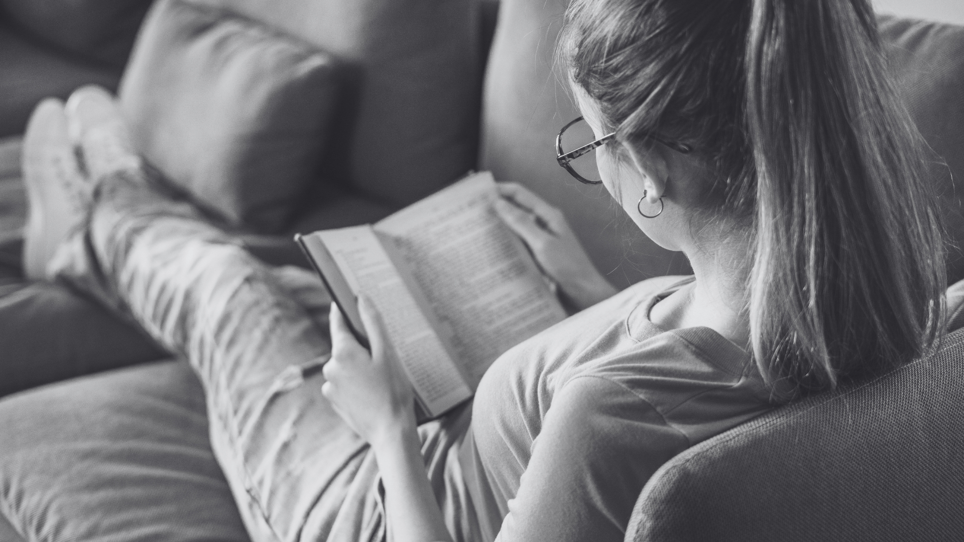 Best Horror Comedy Books