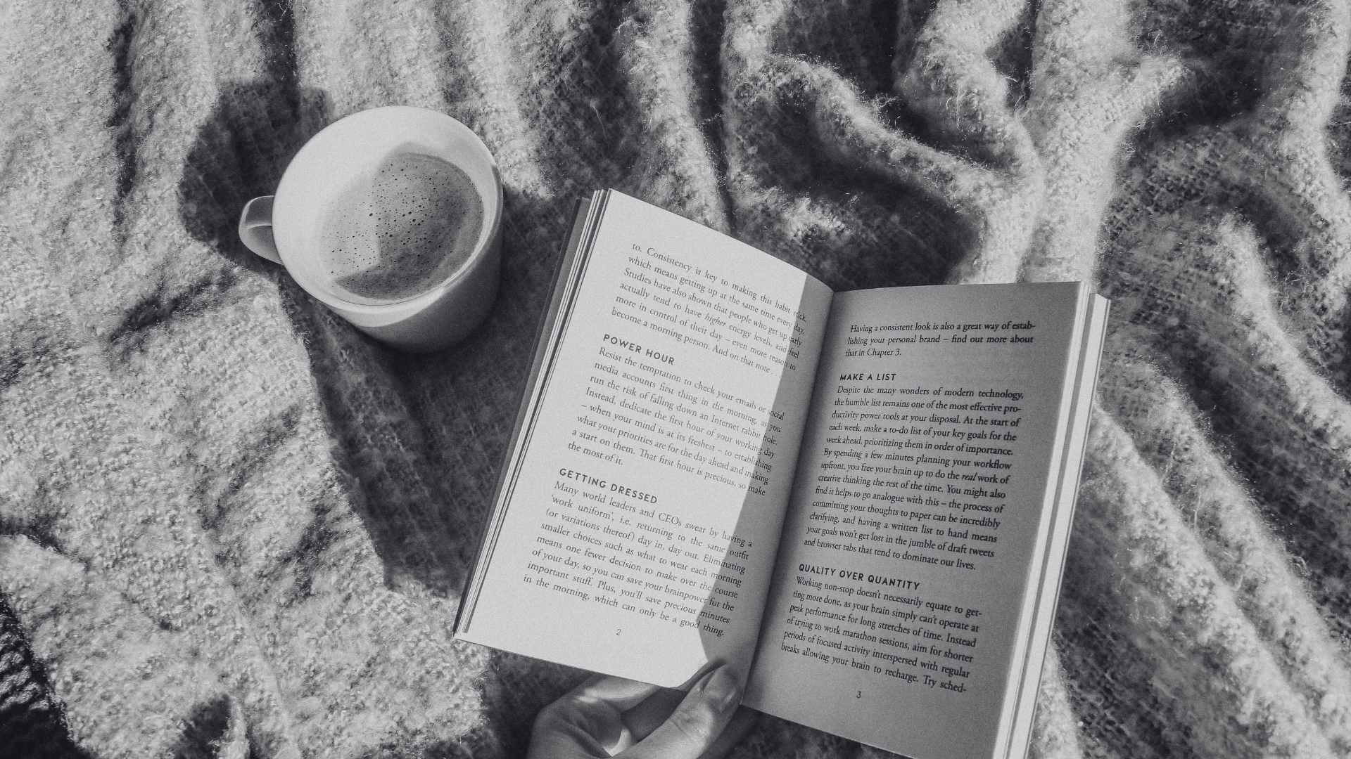 Summer of Night by Dan Simmons: Book Review and Analysis